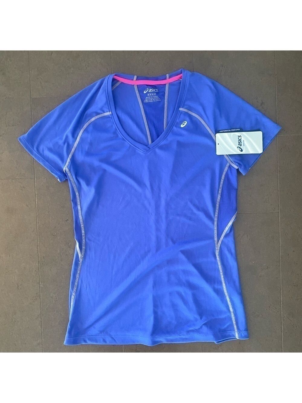 Asics top size Medium